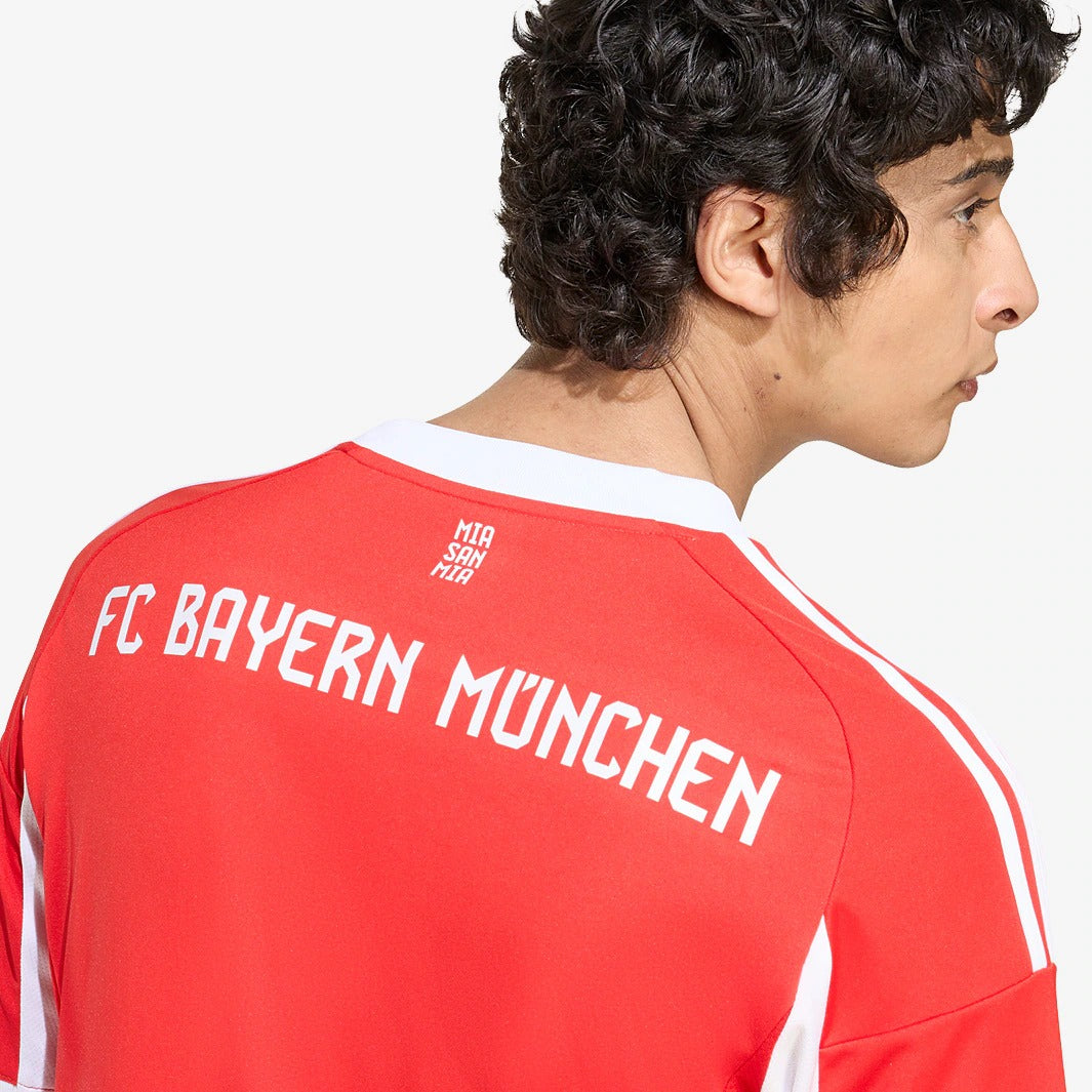 Camisa adidas Bayern de Munique 2025/26 I Torcedor